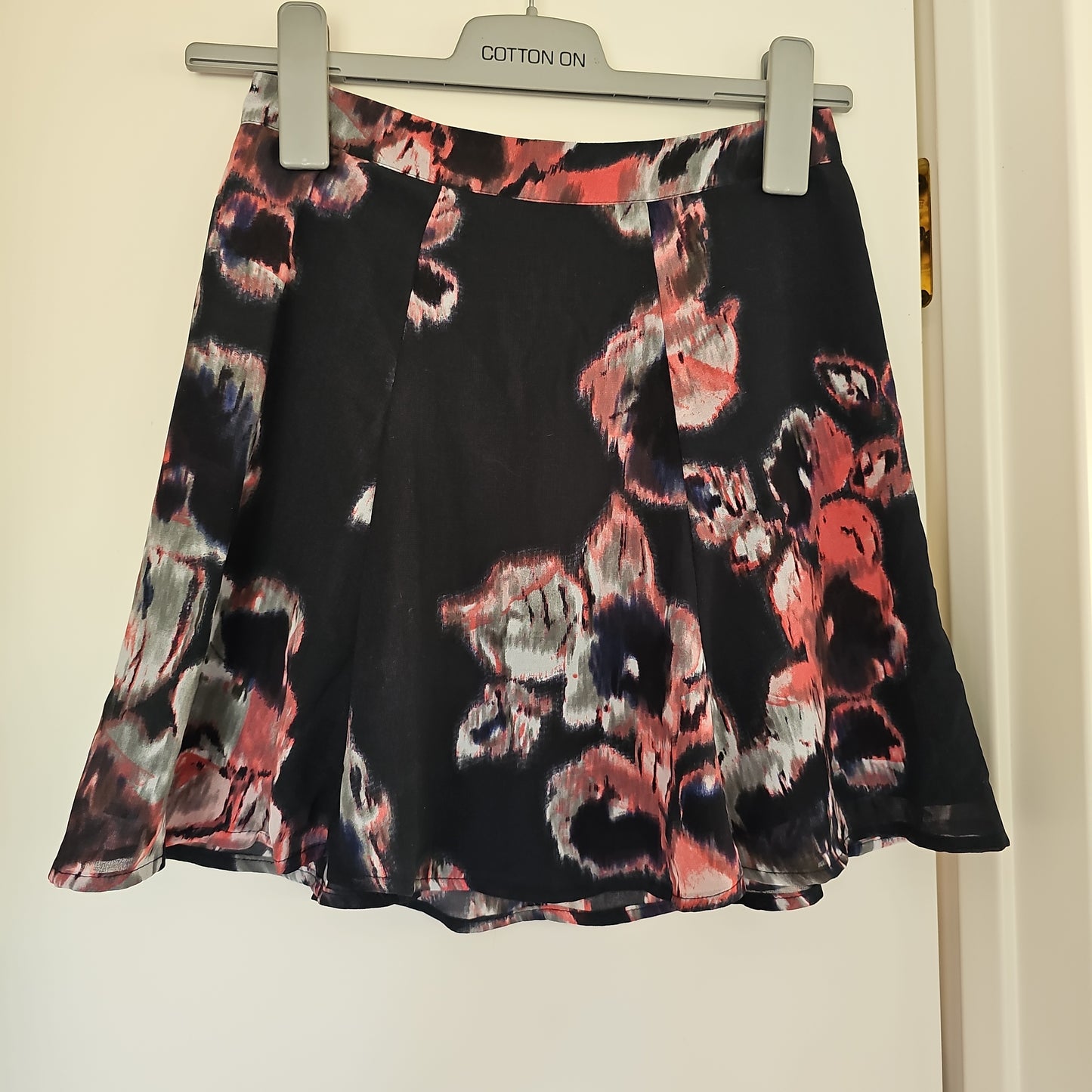 Glassons Skirt