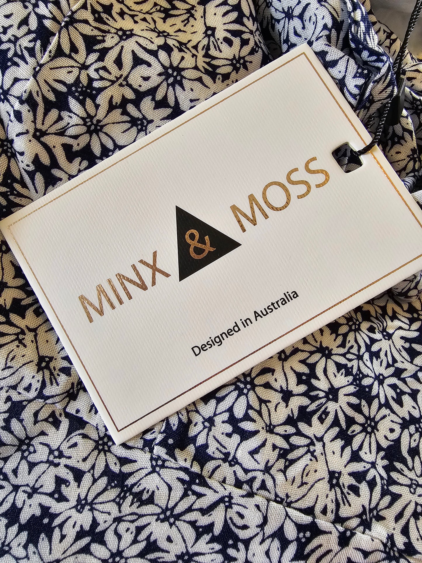 Minx & Moss Floral Dress Brand New!!